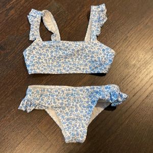 Worn 1x! Like new! Minnow swim suit